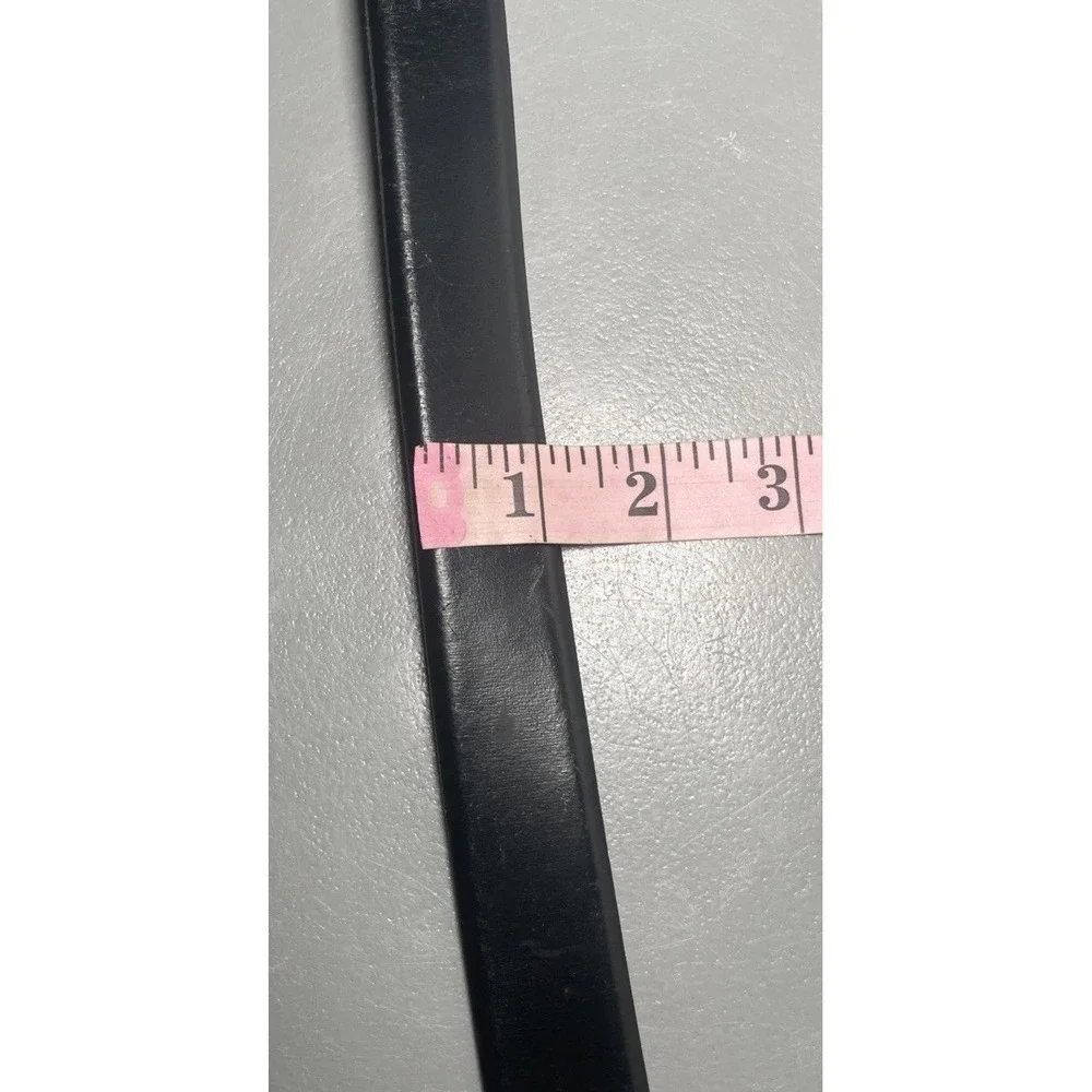 Hugo Boss Men's Black Leather Dress Belt Size 44‎